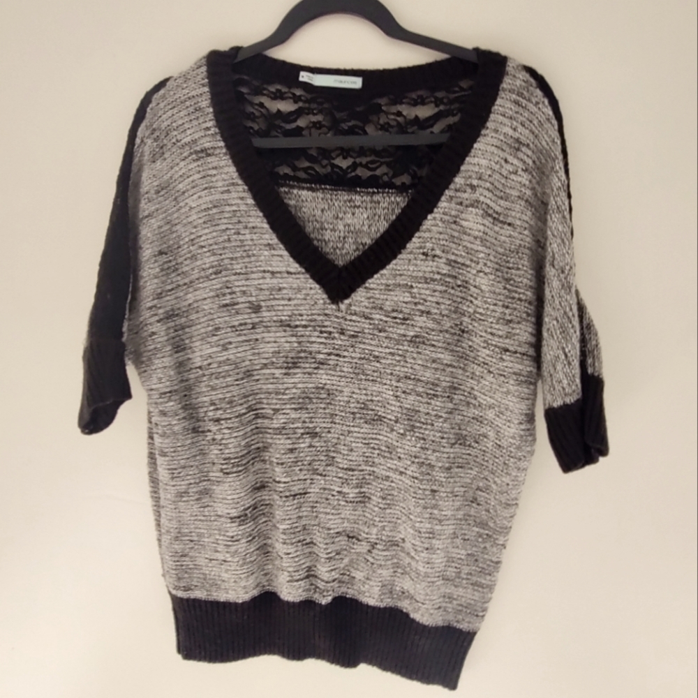 Maurices Women's short sleeve sweater with lace size medium